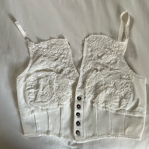 Free People Button-up white crop top, size M - Picture 6 of 8